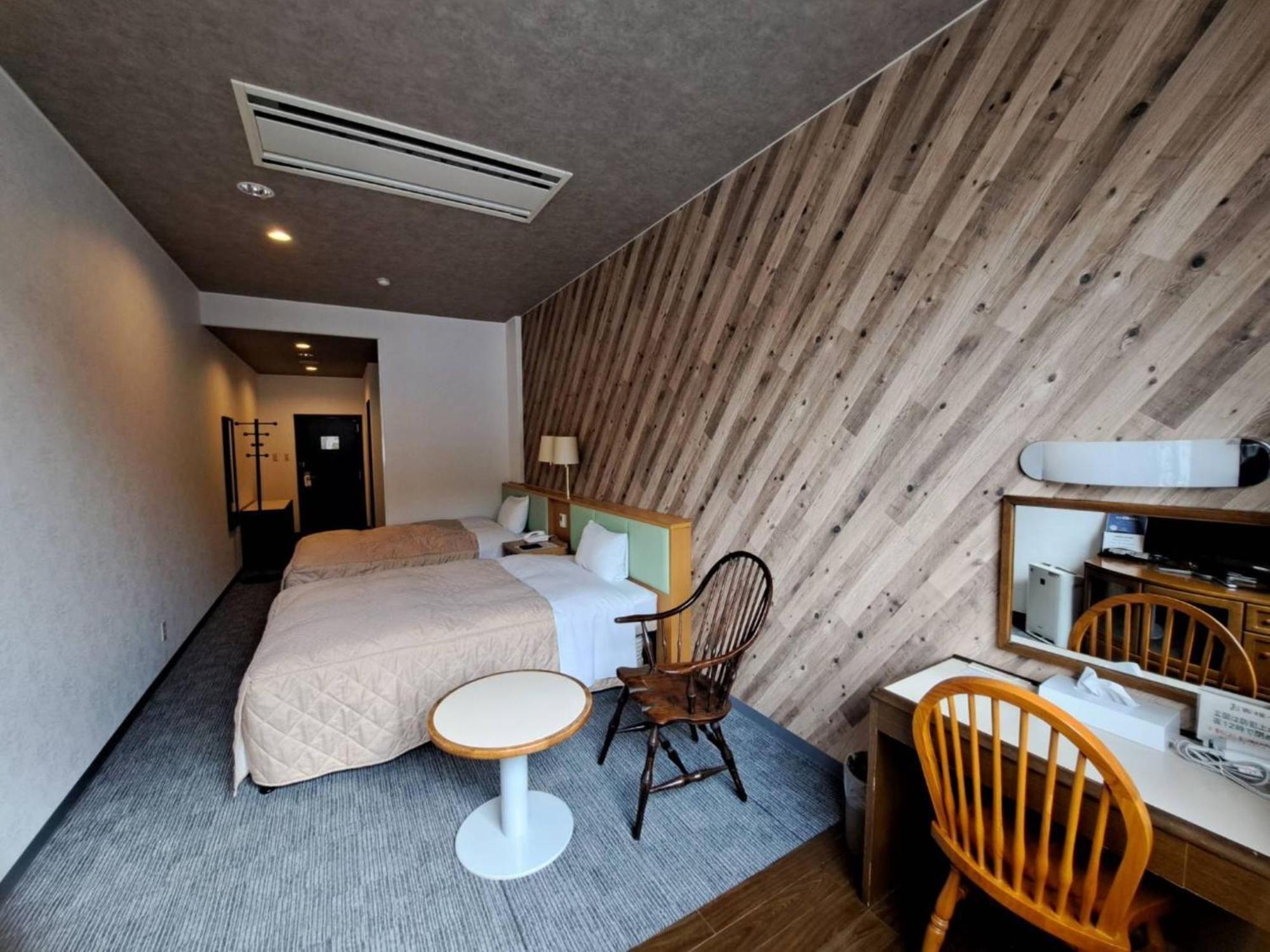 Business Hotel Kawakami Kumano Exterior photo